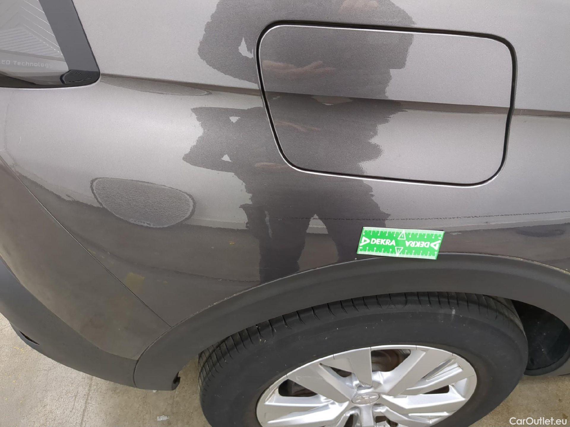  Peugeot  5008  Active Pack 1.2 PureTech 130CV BVA8 7 Sieges E6d #29