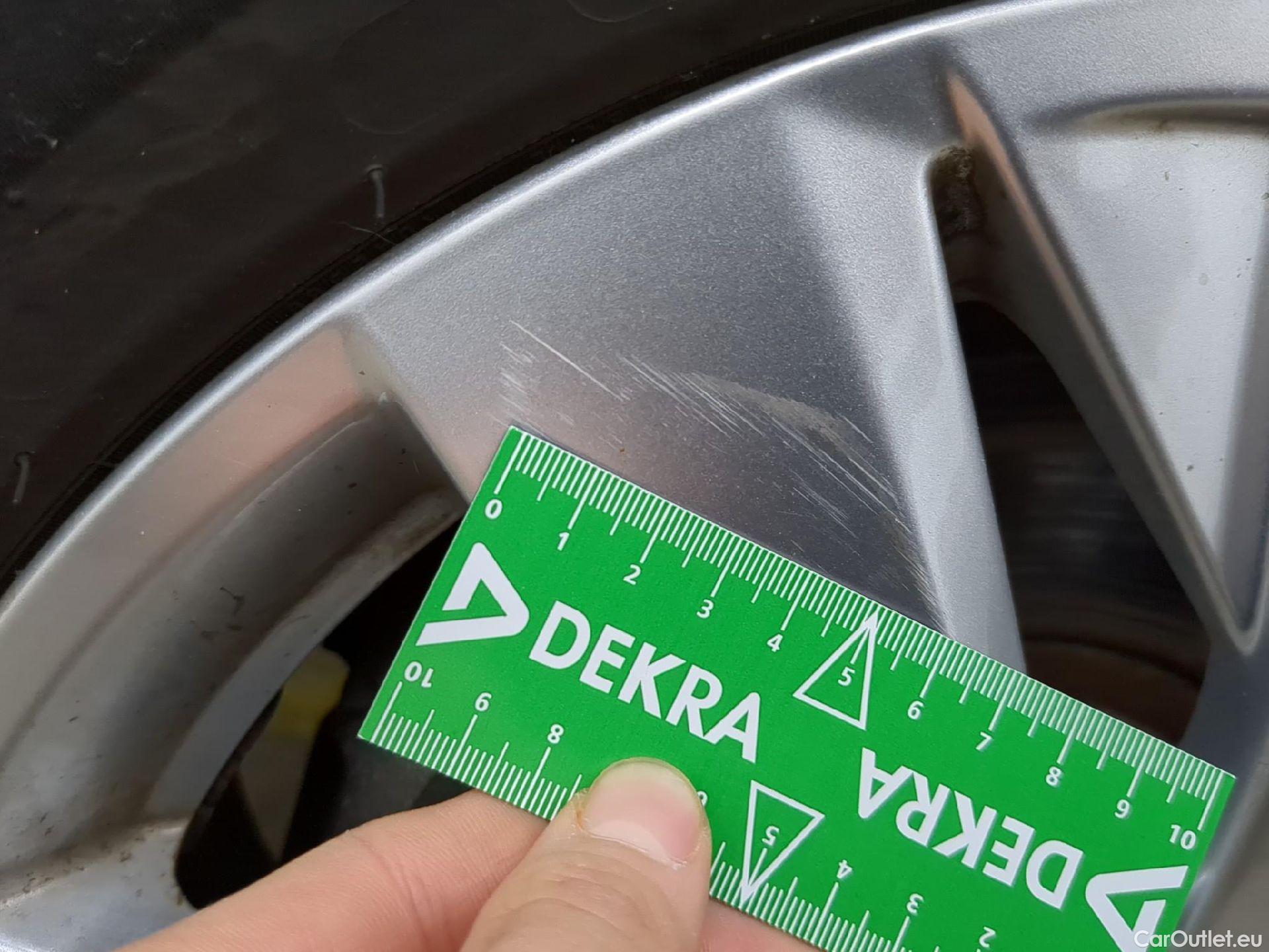  Peugeot  5008  Active Pack 1.2 PureTech 130CV BVA8 7 Sieges E6d #25