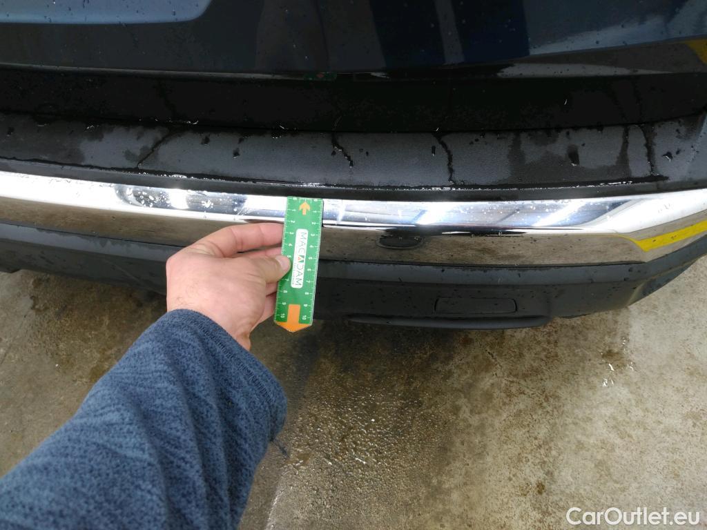  Peugeot  3008 PEUGEOT  / 2020 / 5P / SUV 1.6 HYBRID 225 E-EAT8 Allure Pack #1