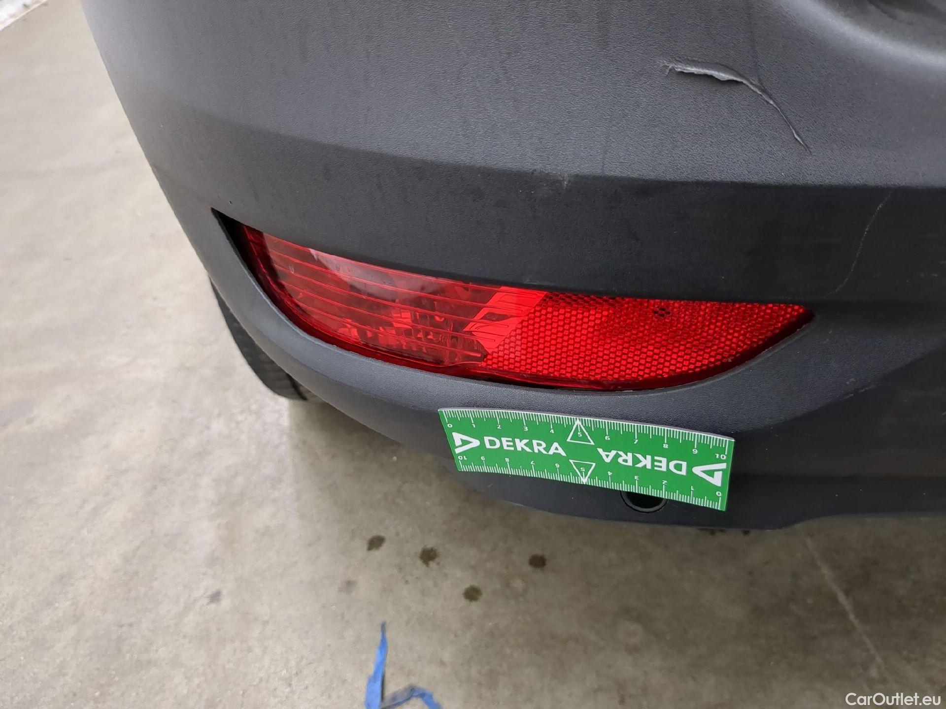  Peugeot  5008  Active Pack 1.2 PureTech 130CV BVA8 7 Sieges E6d #59