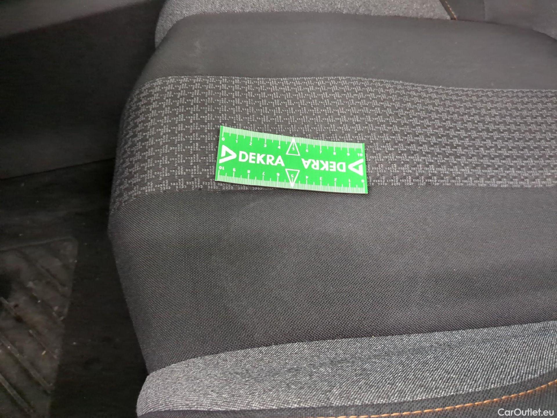  Peugeot  5008  Active Pack 1.2 PureTech 130CV BVA8 7 Sieges E6d #5