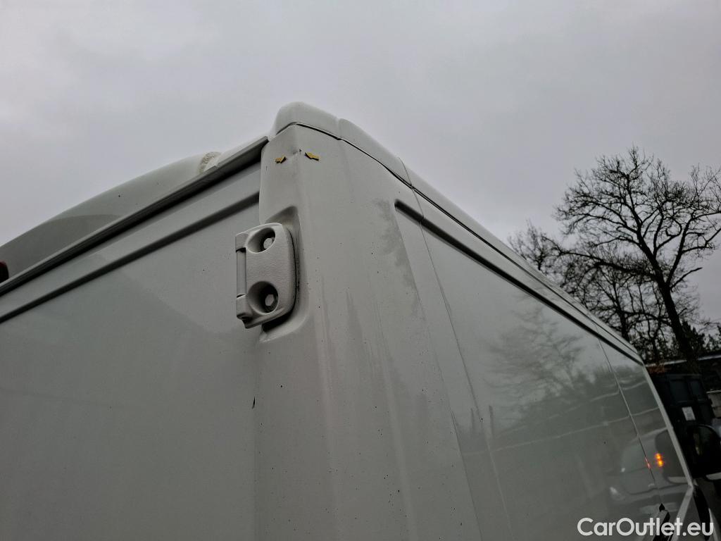  Peugeot  Boxer PEUGEOT  VU 4p Fourgon 2.0 BLUEHDI 130 S&S PREMIUM PA 330 L2H1 #19