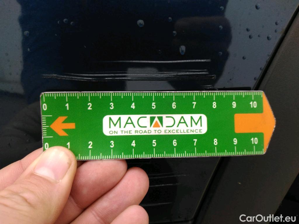  Peugeot  3008 PEUGEOT  / 2020 / 5P / SUV 1.6 HYBRID 225 E-EAT8 Allure Pack #6