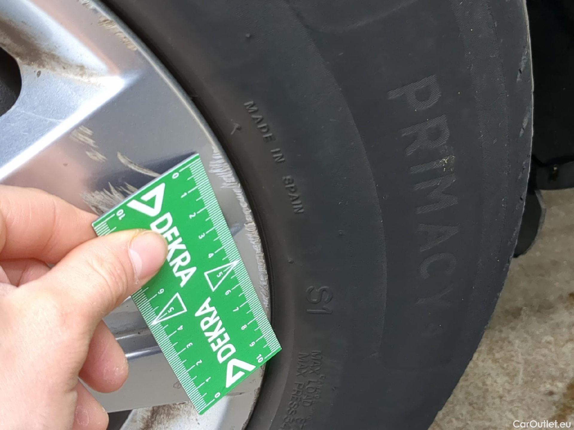  Peugeot  5008  Active Pack 1.2 PureTech 130CV BVA8 7 Sieges E6d #13