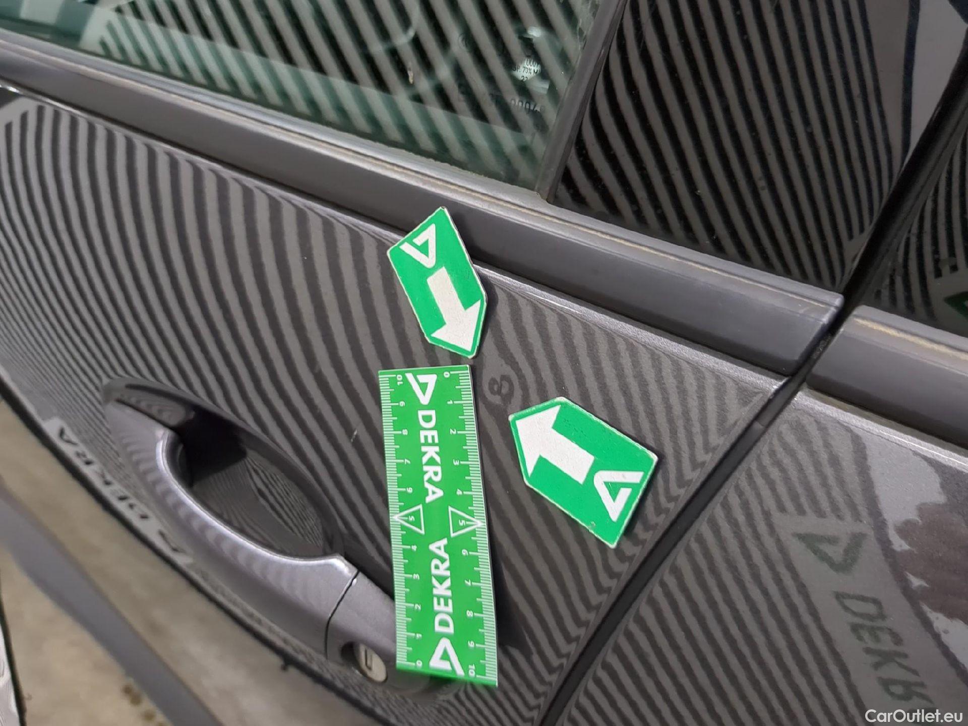  Peugeot  5008  Active Pack 1.2 PureTech 130CV BVA8 7 Sieges E6d #46