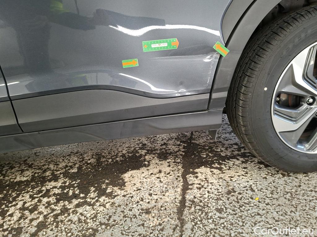  Hyundai  Konna Kona Business Hybrid 2WD 1.6 GDI 140CV BVA6 E6dT #2