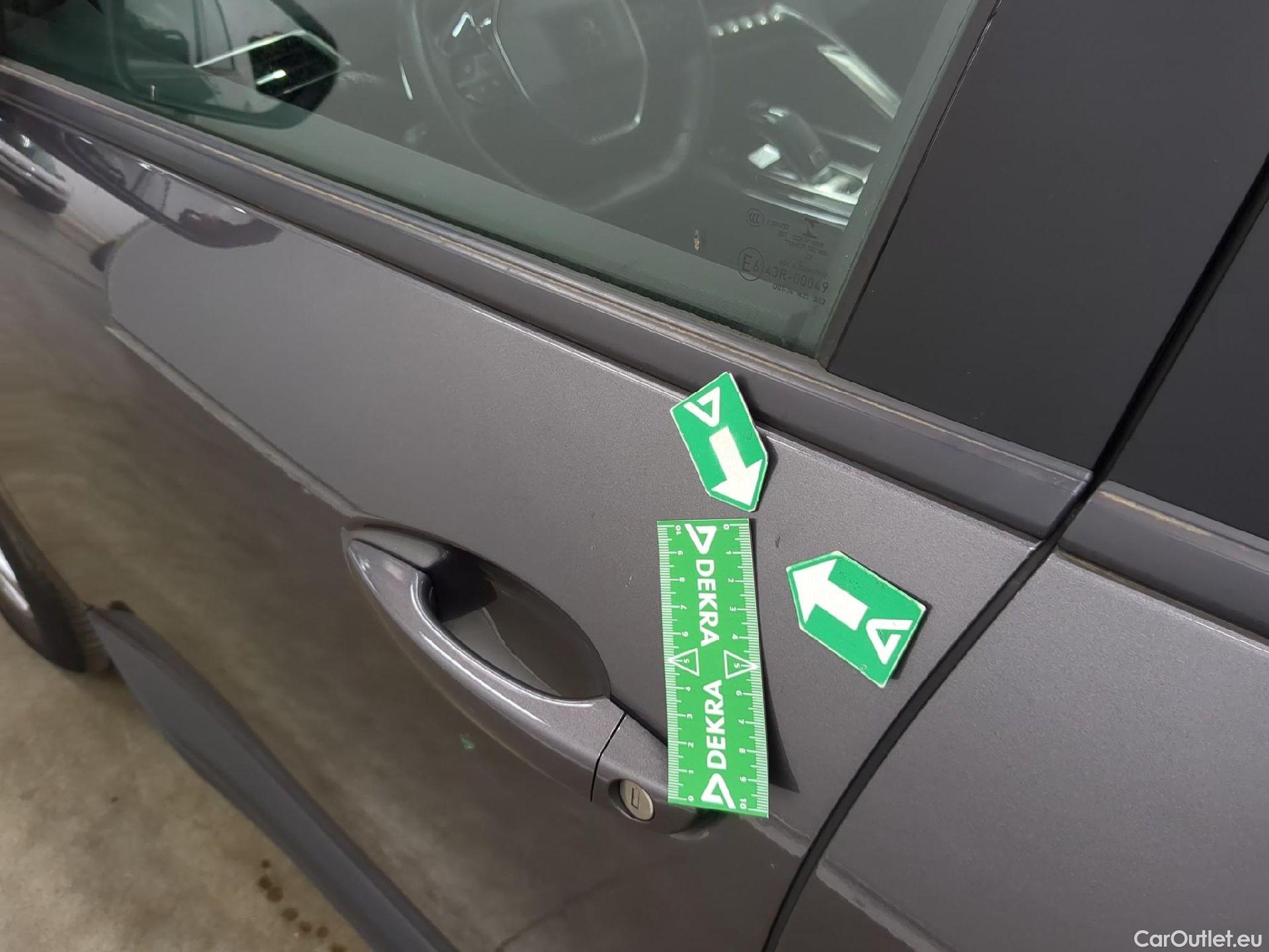  Peugeot  5008  Active Pack 1.2 PureTech 130CV BVA8 7 Sieges E6d #45