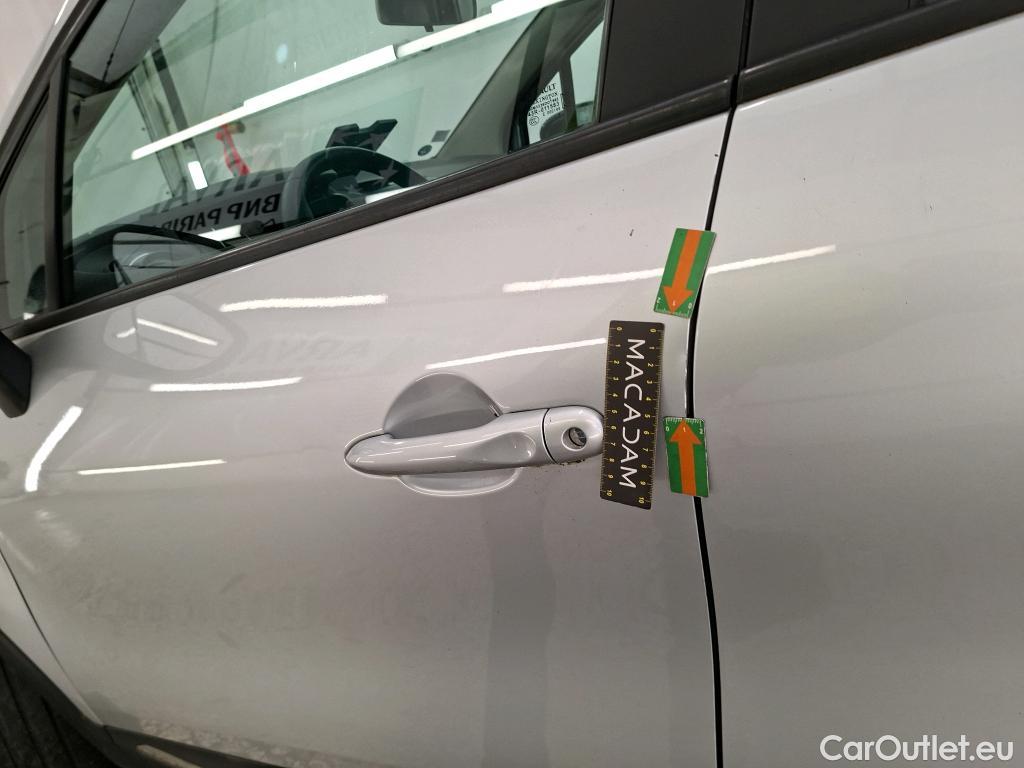  Renault  Captur  Business 0.9 TCe 90CV BVM5 E6 #17