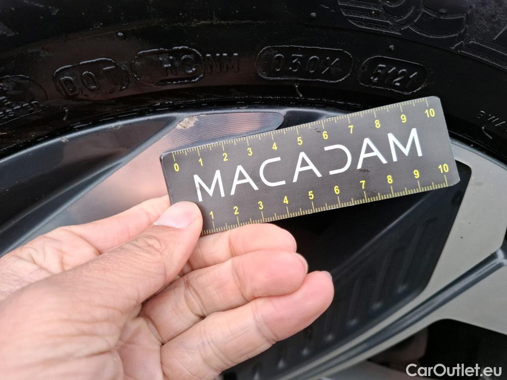  Hyundai  Tucson HYUNDAI  / 2020 / 5P / SUV 1.6 PHEV 265 HTRAC EXECUTIVE 4WD AUTO #32