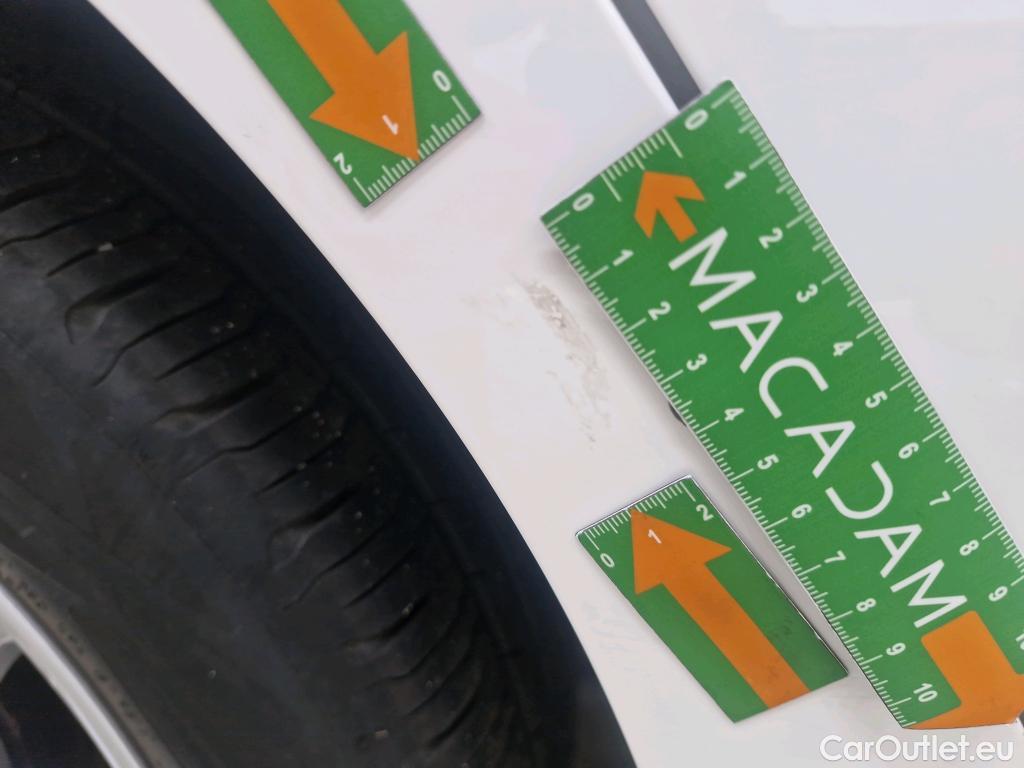  Toyota  Corolla TOYOTA  / 2018 / 5P / Berline Hybride 184h Dynamic Business Stage Acad #77