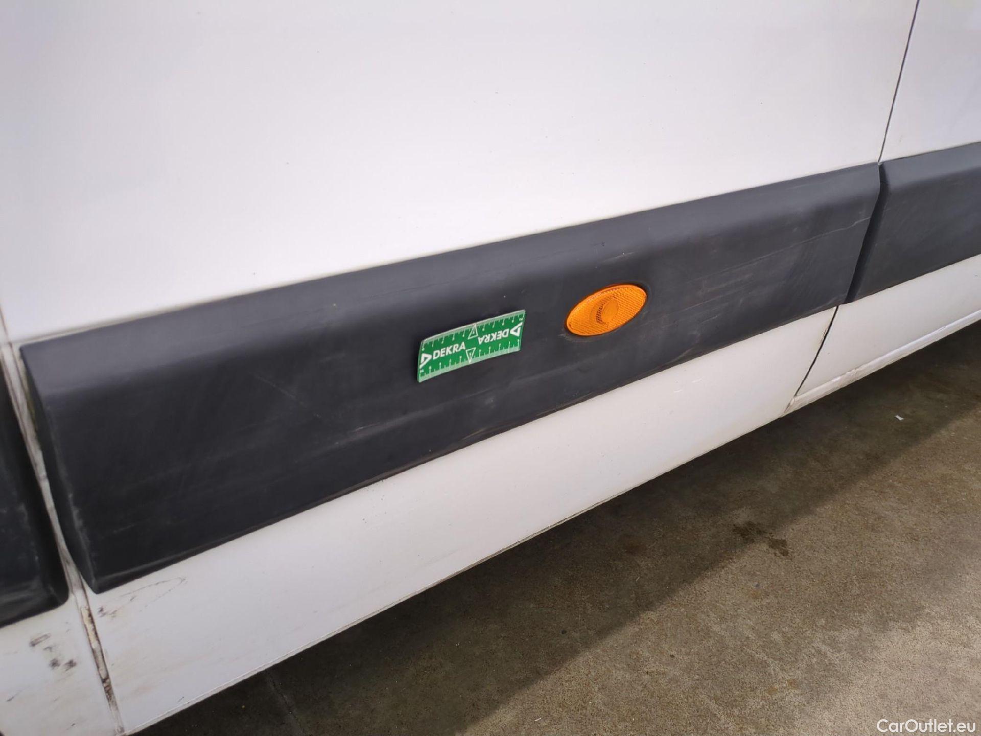  Renault  Master  III Fourgon L3H2 3 5 Grand Confort dCi 135CV BVM6 E6dT #28