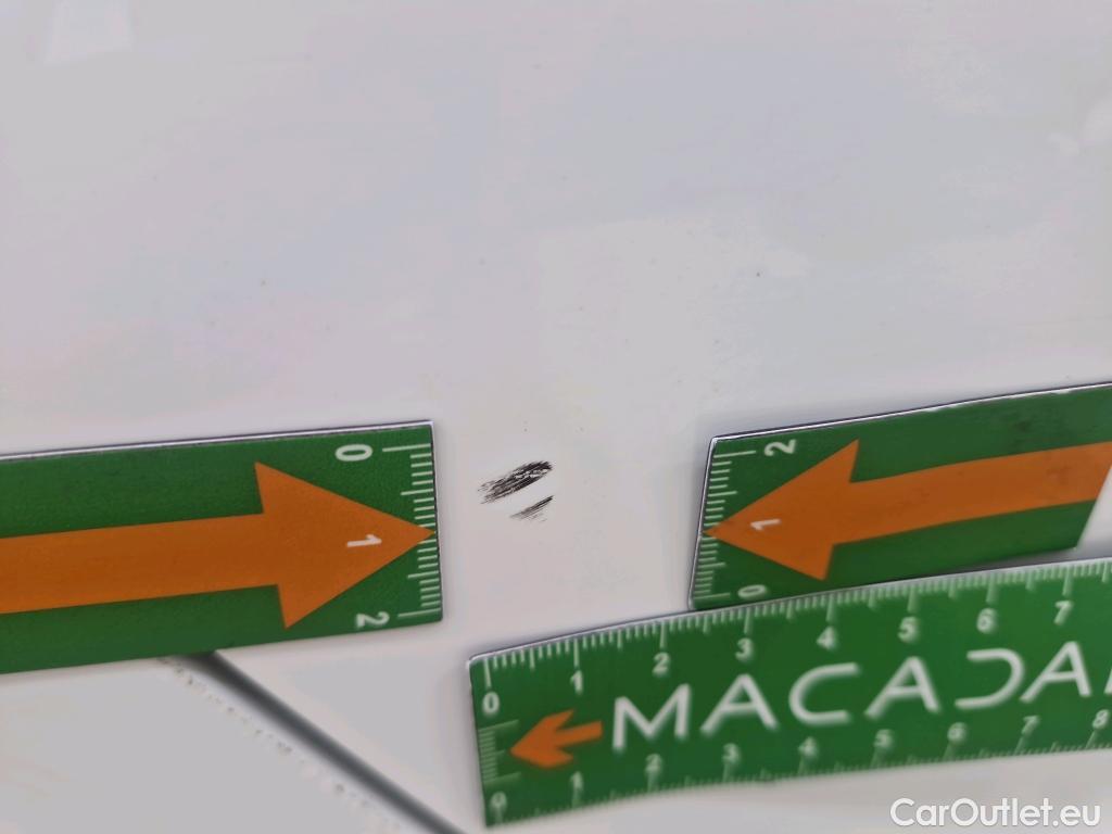  Toyota  Corolla TOYOTA  / 2018 / 5P / Berline Hybride 184h Dynamic Business Stage Acad #24