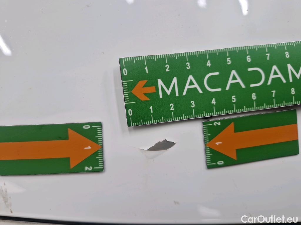  Toyota  Corolla TOYOTA  / 2018 / 5P / Berline Hybride 184h Dynamic Business Stage Acad #16