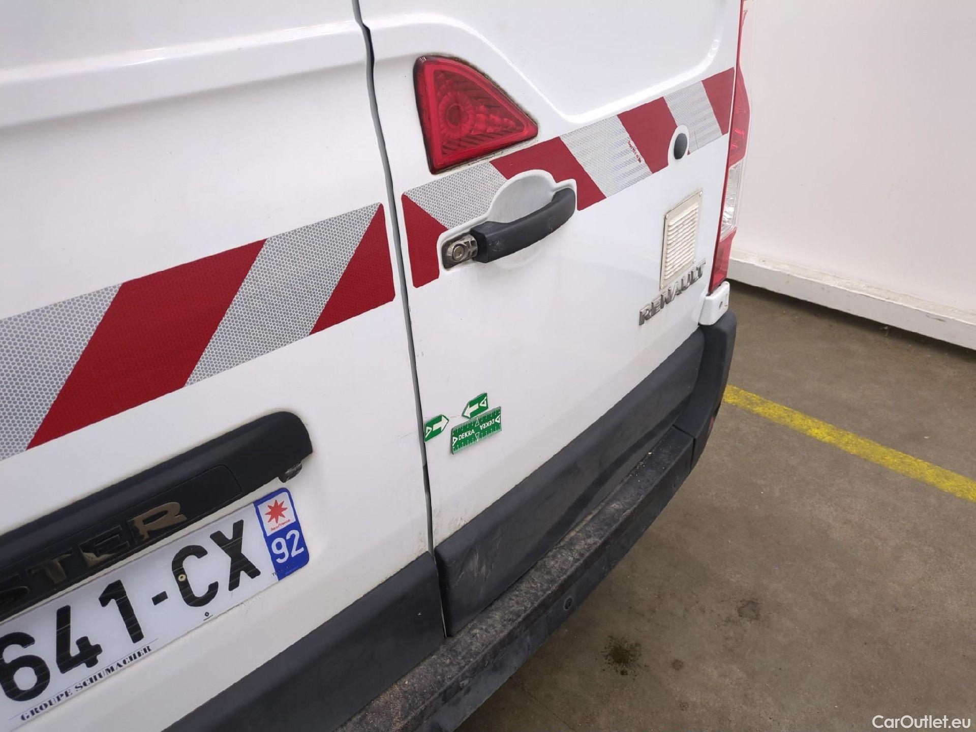  Renault  Master  III Fourgon L3H2 3 5 Grand Confort dCi 135CV BVM6 E6dT #49