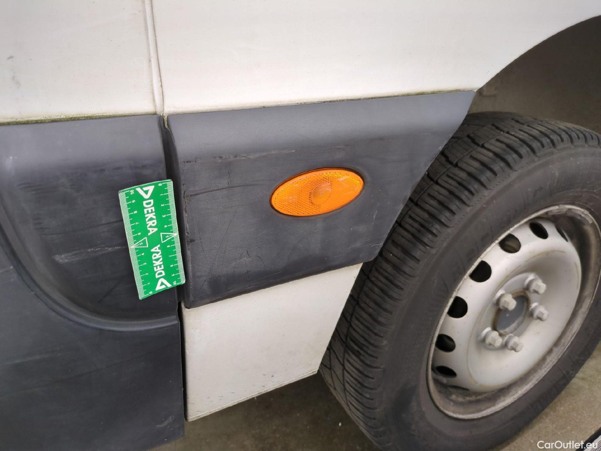  Renault  Master  III Fourgon L3H2 3 5 Grand Confort dCi 135CV BVM6 E6dT #24