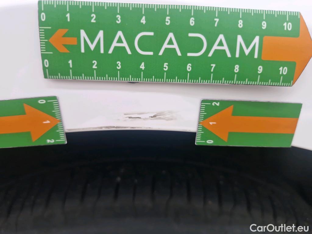  Toyota  Corolla TOYOTA  / 2018 / 5P / Berline Hybride 184h Dynamic Business Stage Acad #75