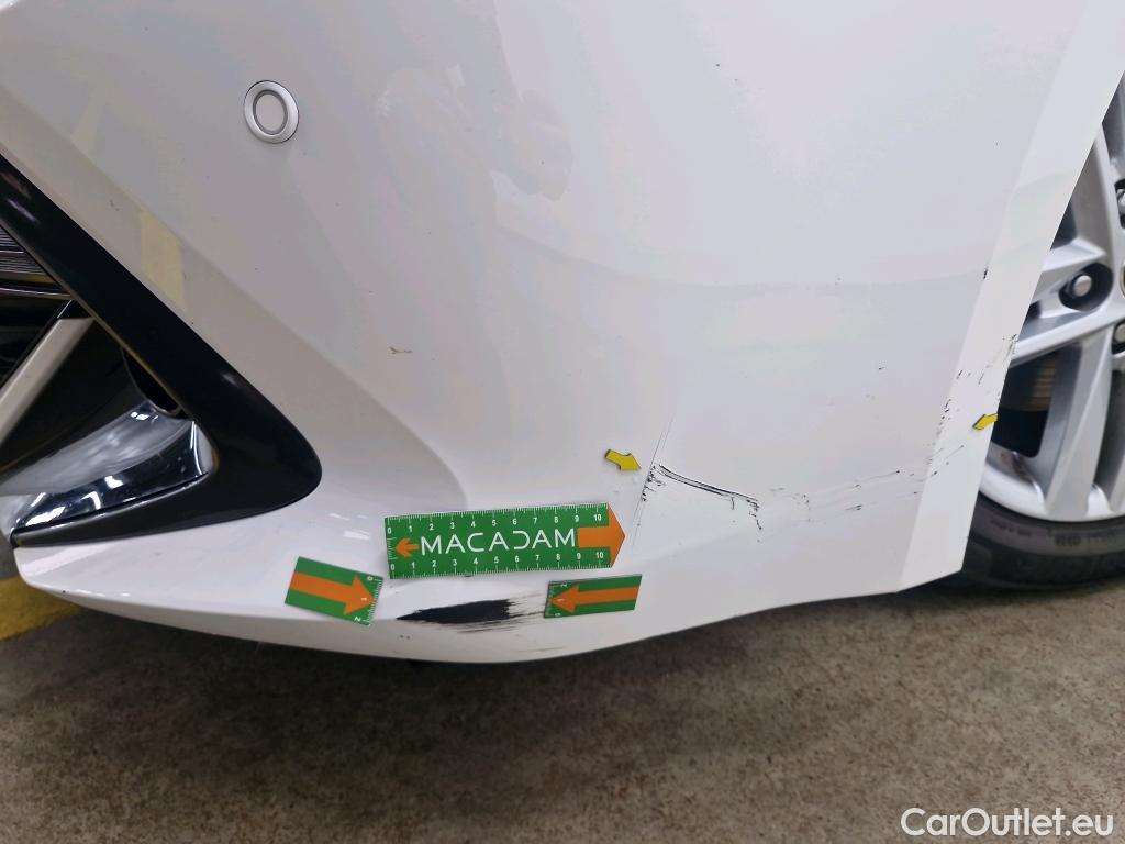  Toyota  Corolla TOYOTA  / 2018 / 5P / Berline Hybride 184h Dynamic Business Stage Acad #36