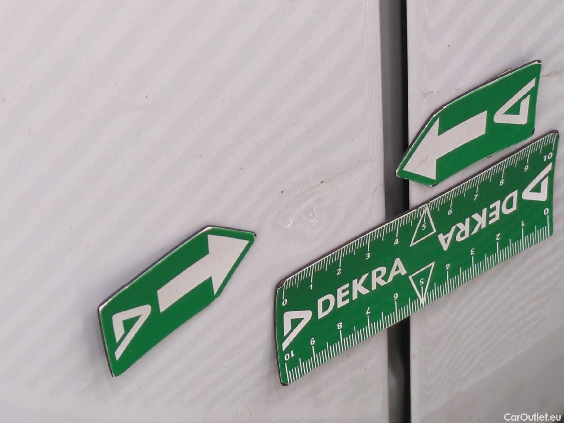  Renault  Master  III Fourgon L3H2 3 5 Grand Confort dCi 135CV BVM6 E6dT #47