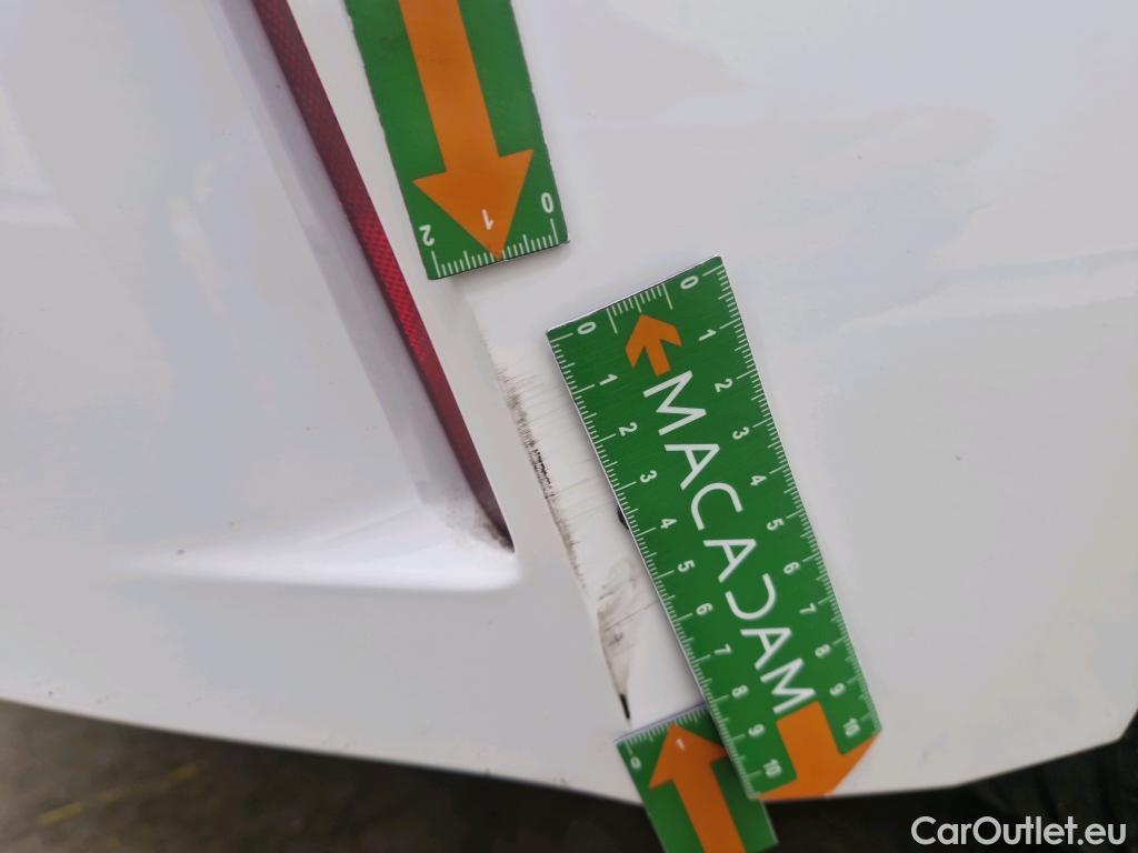  Toyota  Corolla TOYOTA  / 2018 / 5P / Berline Hybride 184h Dynamic Business Stage Acad #52