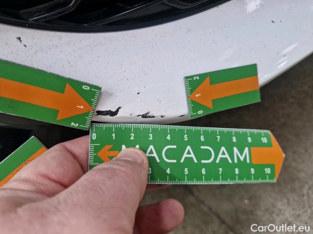  Toyota  Corolla TOYOTA  / 2018 / 5P / Berline Hybride 184h Dynamic Business Stage Acad #30