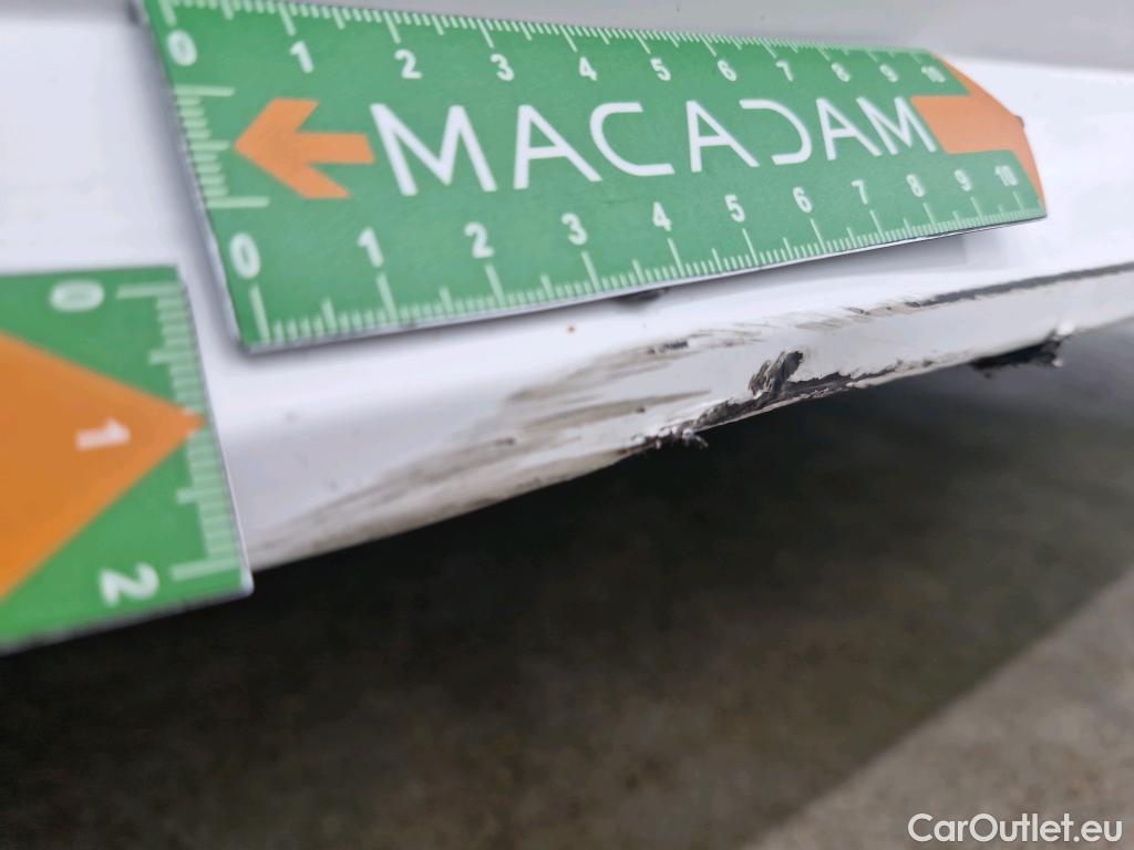  Toyota  Corolla TOYOTA  / 2018 / 5P / Berline Hybride 184h Dynamic Business Stage Acad #7