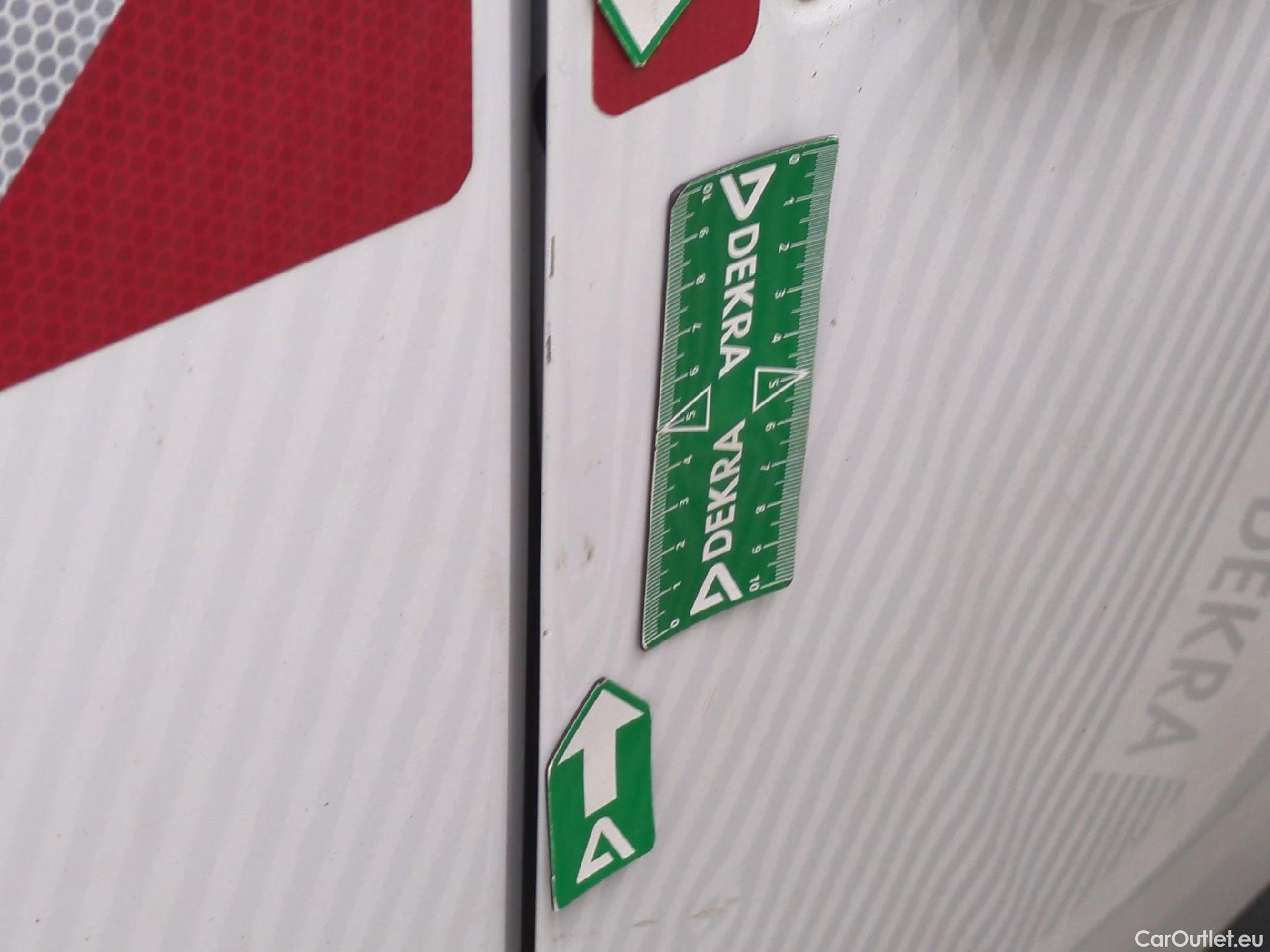  Renault  Master  III Fourgon L3H2 3 5 Grand Confort dCi 135CV BVM6 E6dT #50