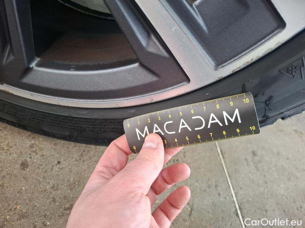  Bmw  Serie 1 BMW Série 1 2019 5P Berline 15 116D Business Design #33