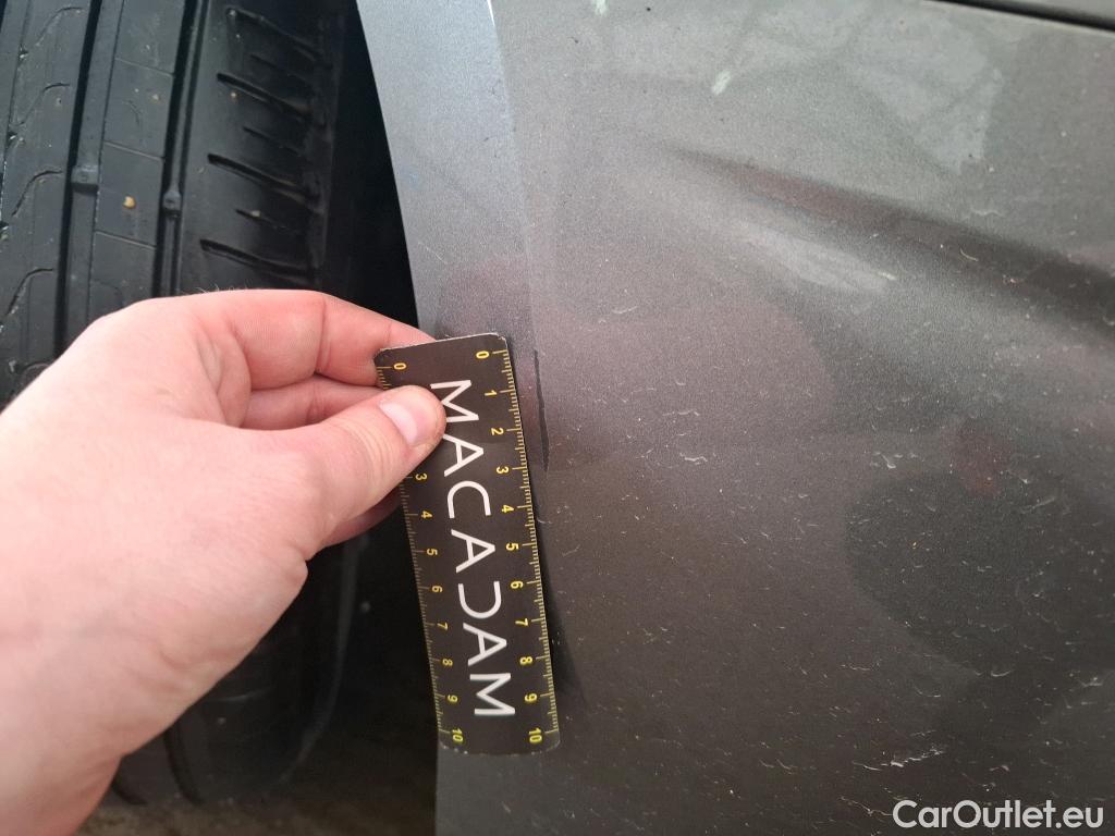  Audi  A4  Avant 30 TDI 2.0 TDI 135CV BVA7 E6d #13