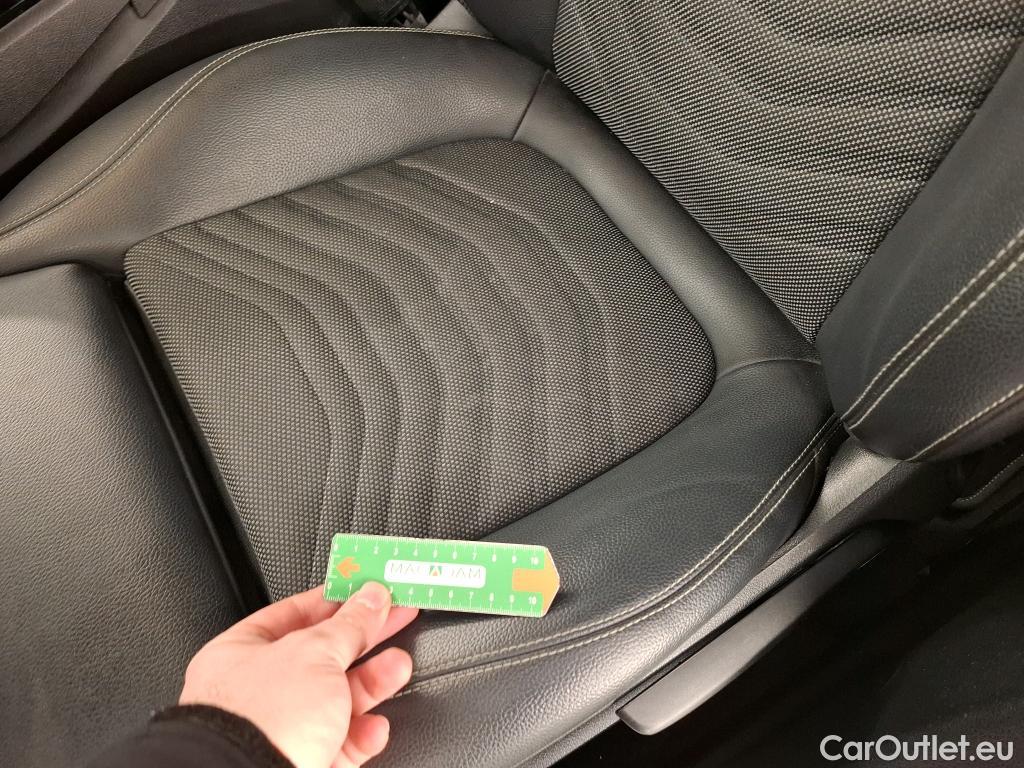  Mercedes  A-Klasse MERCEDES-BENZ Classe A Compact / 2018 / 5P / Berline A 180 d Business Line 8G-DCT #14