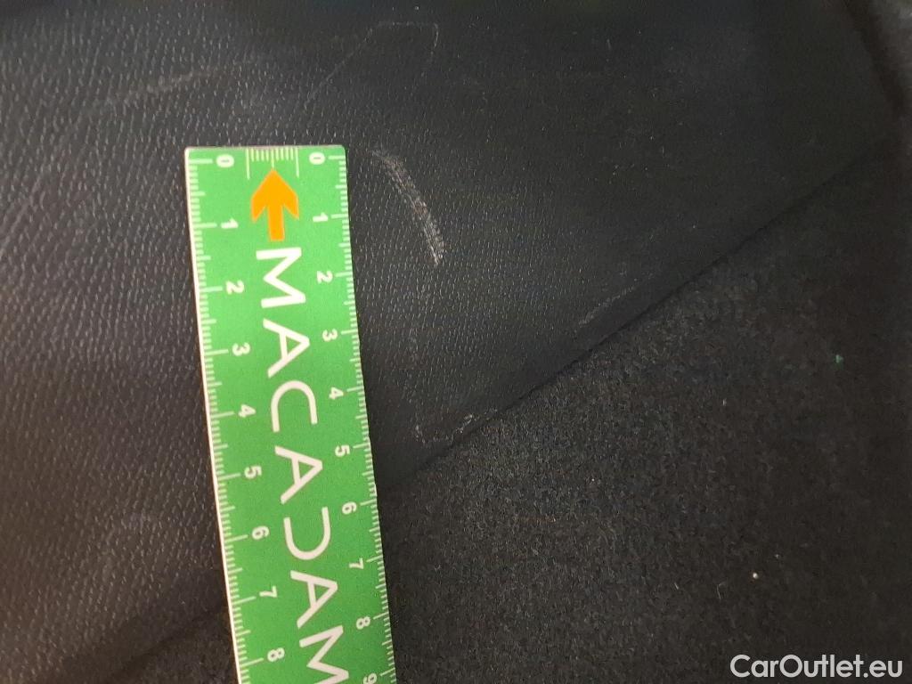  Peugeot  308 PEUGEOT  SW  2017  5P  Break BlueHDi 130 Allure Business #75