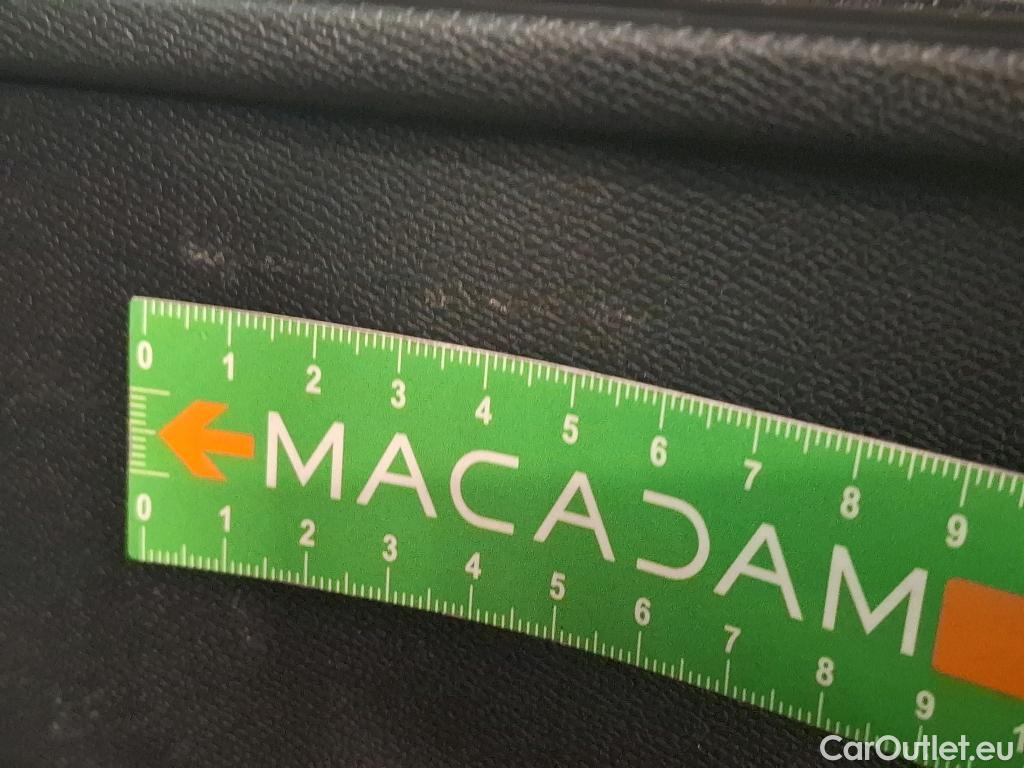  Peugeot  308 PEUGEOT  SW  2017  5P  Break BlueHDi 130 Allure Business #71