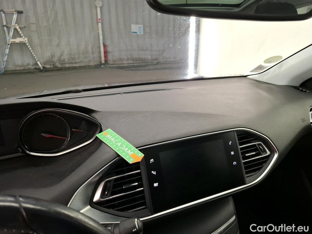  Peugeot  308 PEUGEOT  SW  2017  5P  Break BlueHDi 130 Allure Business #5