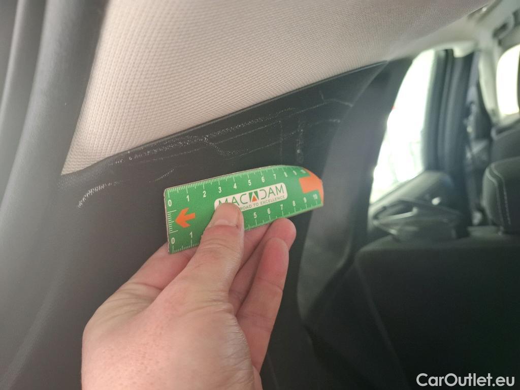  Ford  Kuga FORD  / 2019 / 5P / SUV 2.5 190 hybrid Flexifuel Pshift Titanium #14