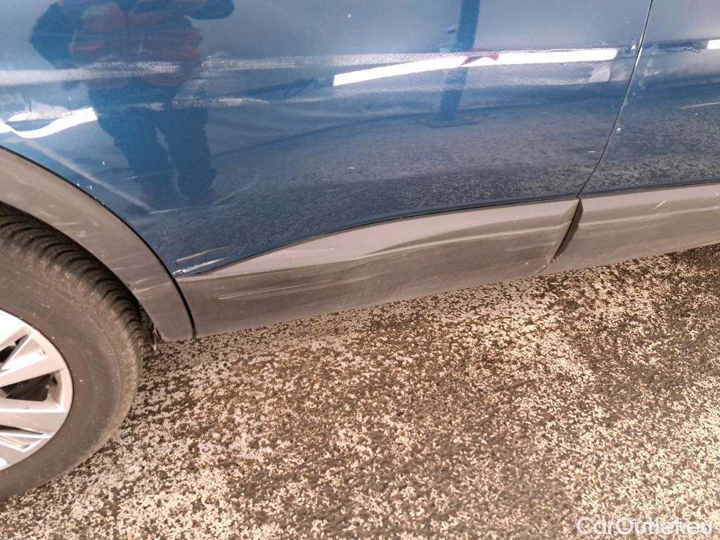  Peugeot  5008  Active Business 1.2 PureTech 130CV BVA8 E6d #47