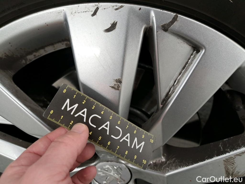  Peugeot  5008  Active Business 1.2 PureTech 130CV BVA8 E6d #74