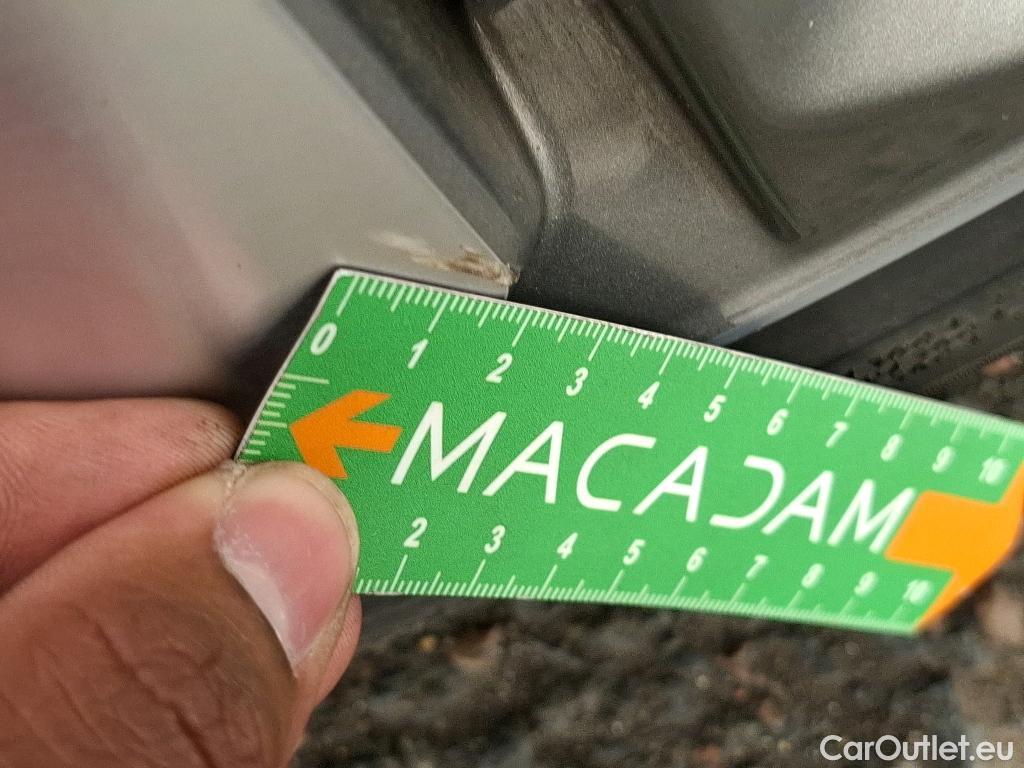  Peugeot  308 PEUGEOT  SW  2017  5P  Break BlueHDi 130 Allure Business #63