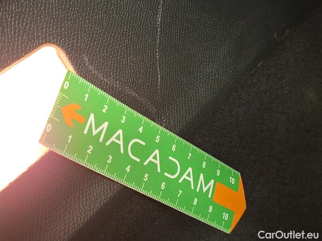  Peugeot  308 PEUGEOT  SW  2017  5P  Break BlueHDi 130 Allure Business #73