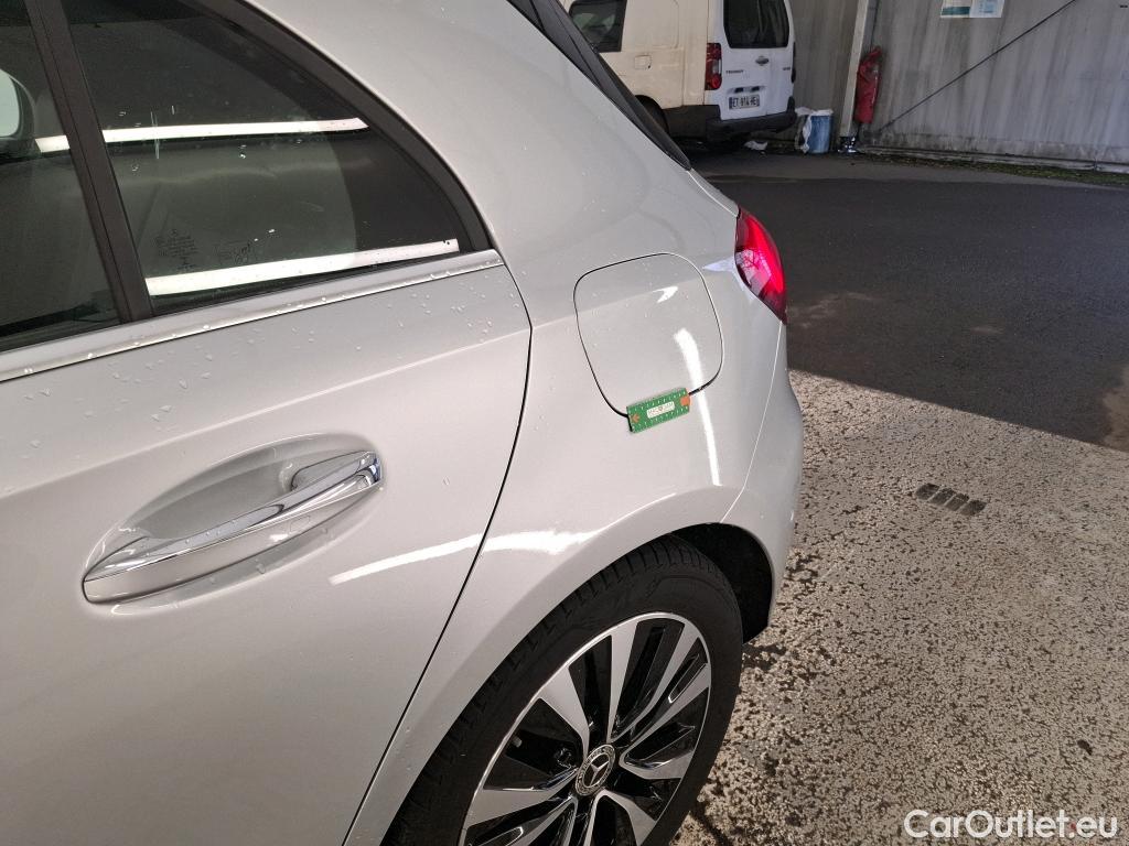  Mercedes  A-Klasse MERCEDES-BENZ Classe A Compact / 2018 / 5P / Berline A 180 d Business Line 8G-DCT #3