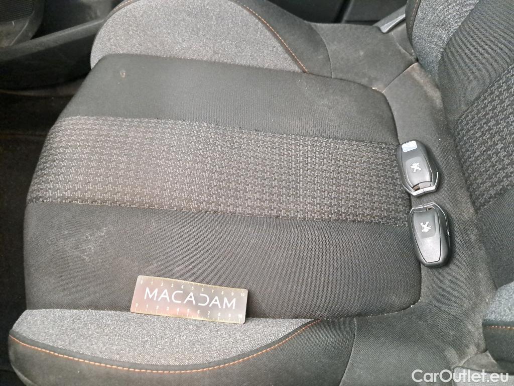  Peugeot  5008  Active Business 1.2 PureTech 130CV BVA8 E6d #96