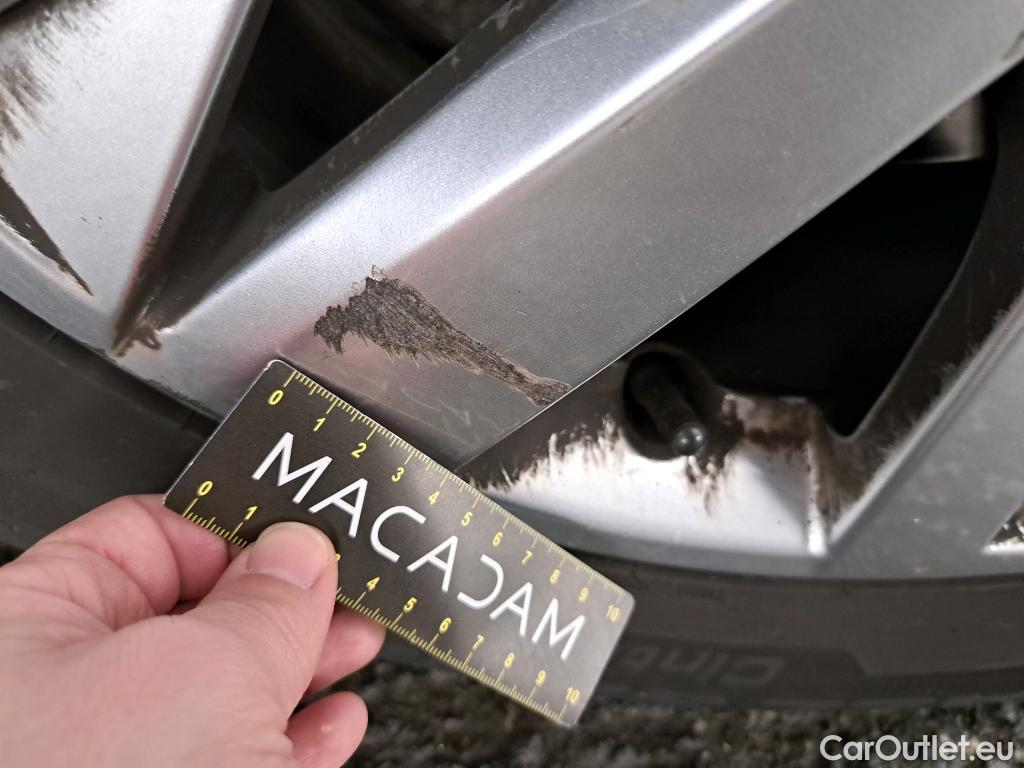  Peugeot  5008  Active Business 1.2 PureTech 130CV BVA8 E6d #63