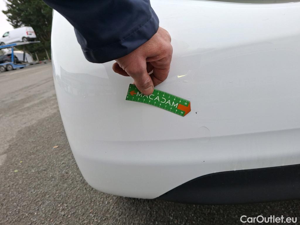  Peugeot  208  Active 1.2 PureTech 70CV BVM5 E6 #19