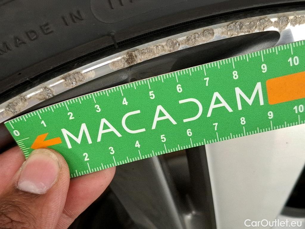  Peugeot  308 PEUGEOT  SW  2017  5P  Break BlueHDi 130 Allure Business #16