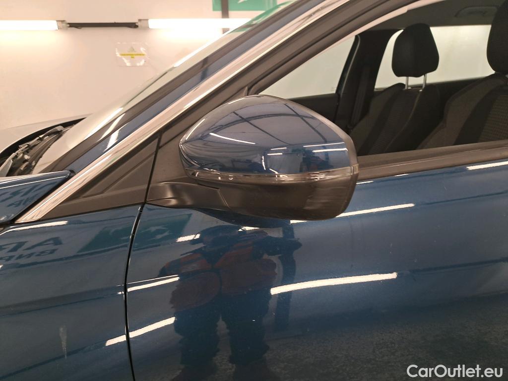  Peugeot  5008  Active Business 1.2 PureTech 130CV BVA8 E6d #102