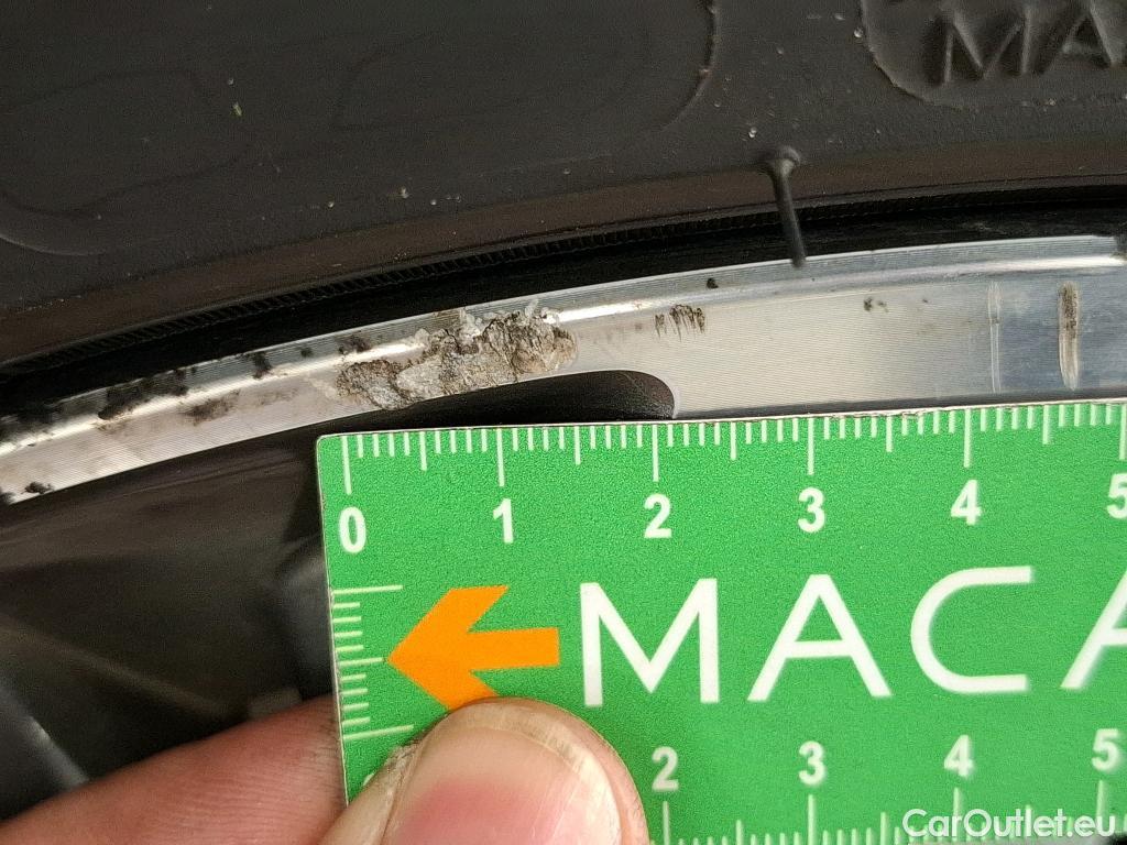  Peugeot  308 PEUGEOT  SW  2017  5P  Break BlueHDi 130 Allure Business #36