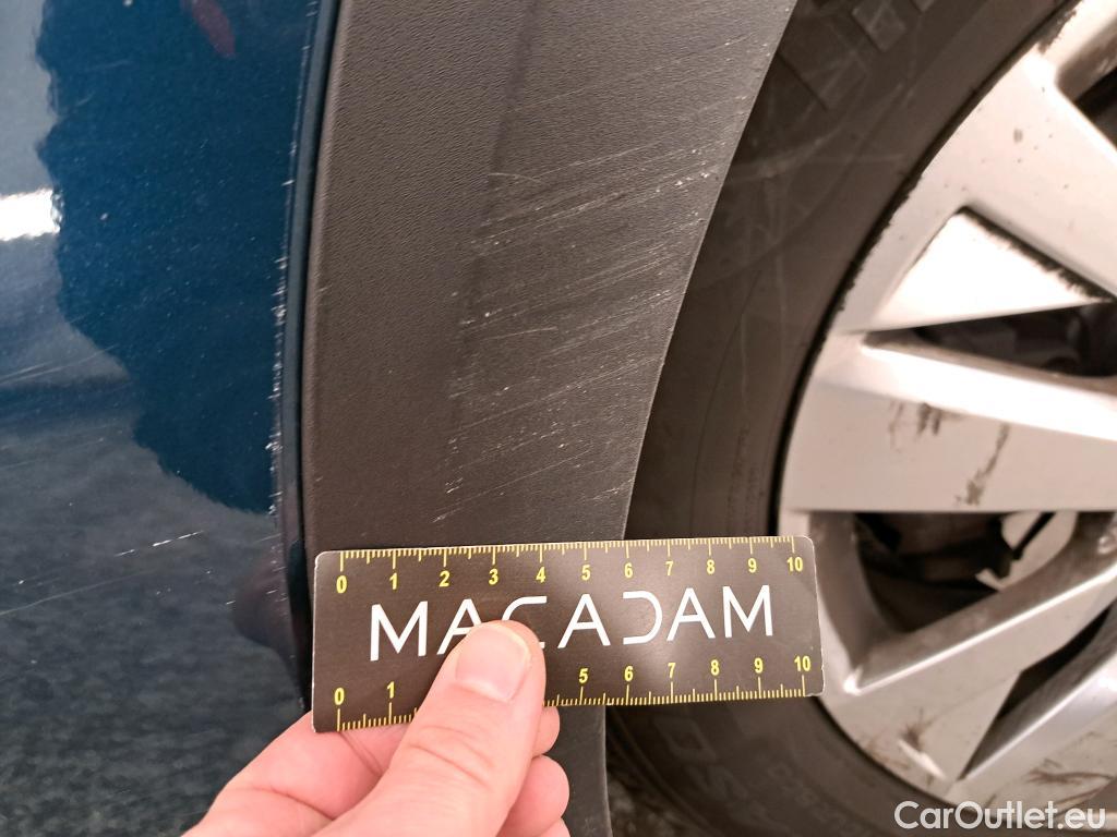  Peugeot  5008  Active Business 1.2 PureTech 130CV BVA8 E6d #107