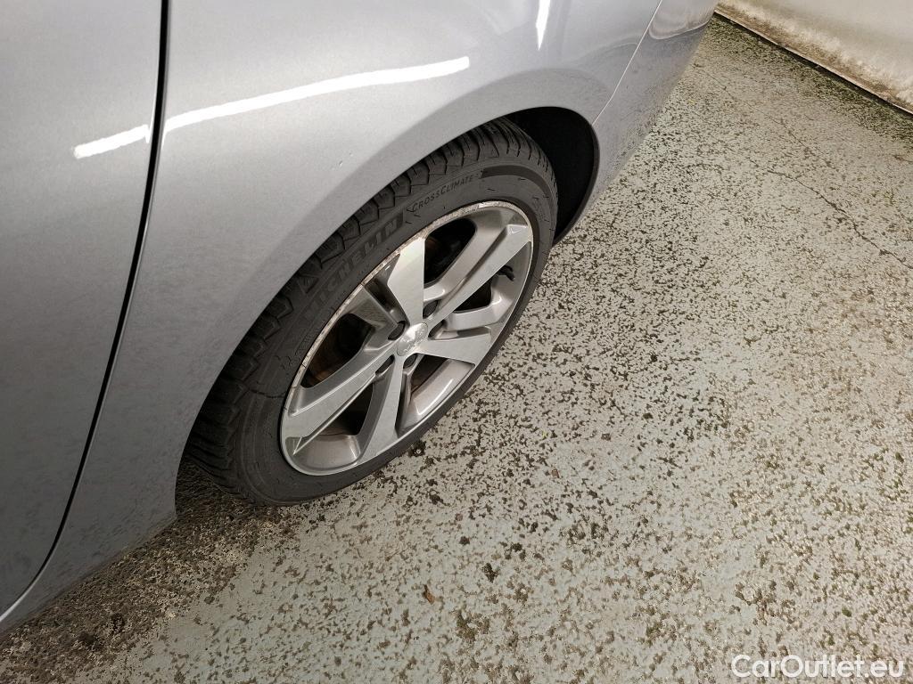  Peugeot  308 PEUGEOT  SW  2017  5P  Break BlueHDi 130 Allure Business #8