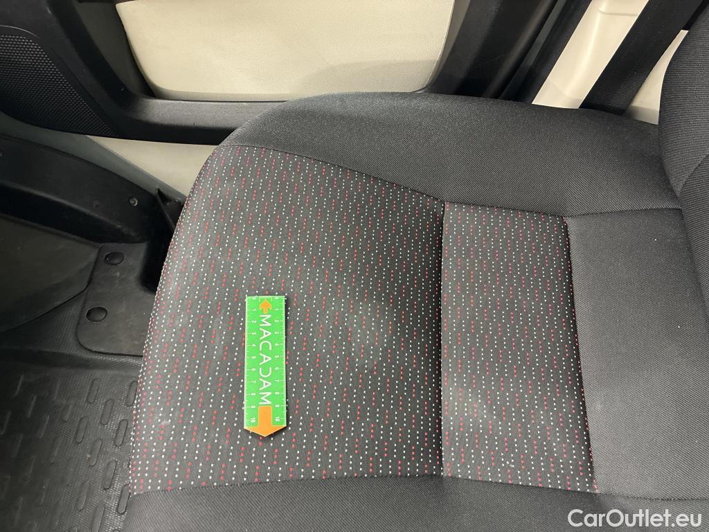  Citroen  Jumper CITROEN  / 2014 / 4P / Fourgon tôlé 30 L1H1 BlueHDi 130 BVM6 Business #35