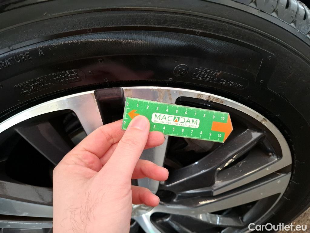  Peugeot  3008  II Allure Pack 1.5 HDi 130CV BVA8 E6d #16