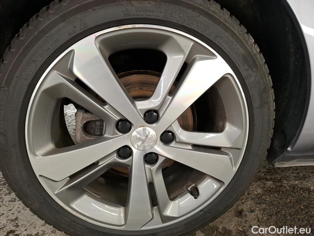  Peugeot  308 PEUGEOT  SW  2017  5P  Break BlueHDi 130 Allure Business #60