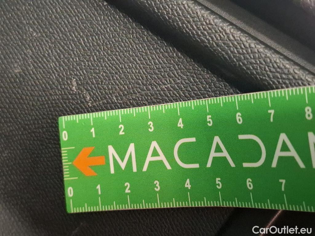  Peugeot  308 PEUGEOT  SW  2017  5P  Break BlueHDi 130 Allure Business #70